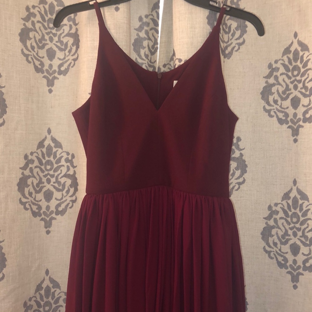 Beautiful maroon midi dress